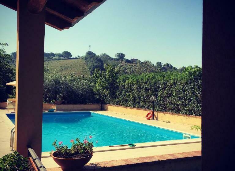 Bed and Breakfast Casale Degli Ulivi Prestige