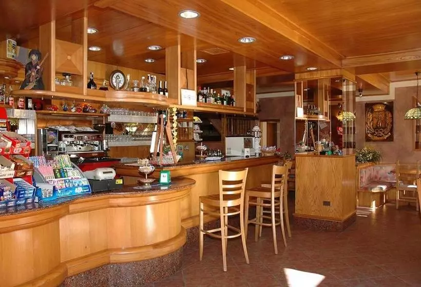 Hotelli Albergo Ginevra