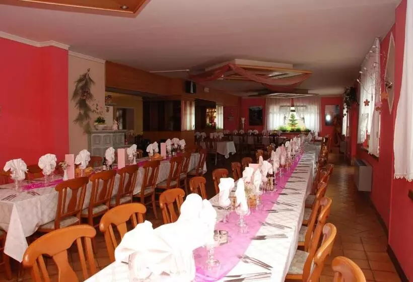 Hotelli Albergo Ginevra