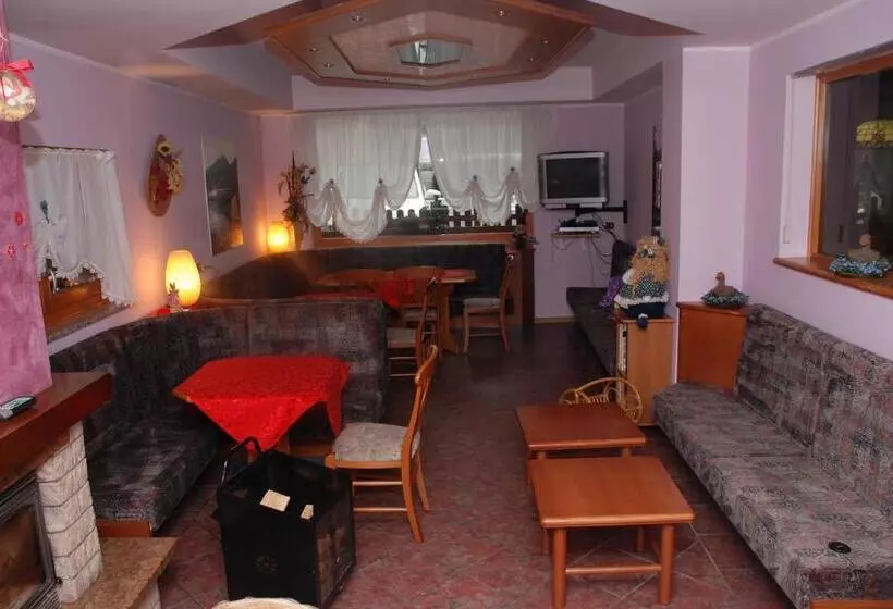 Hotelli Albergo Ginevra