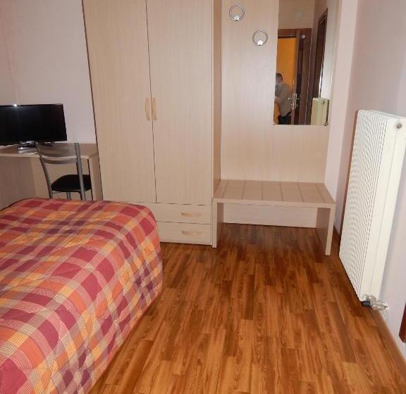 ホテル Albergo Ginevra