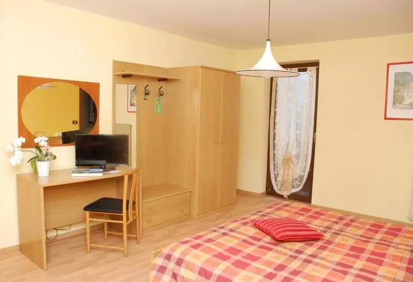 Hotelli Albergo Ginevra