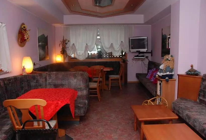 Hotelli Albergo Ginevra