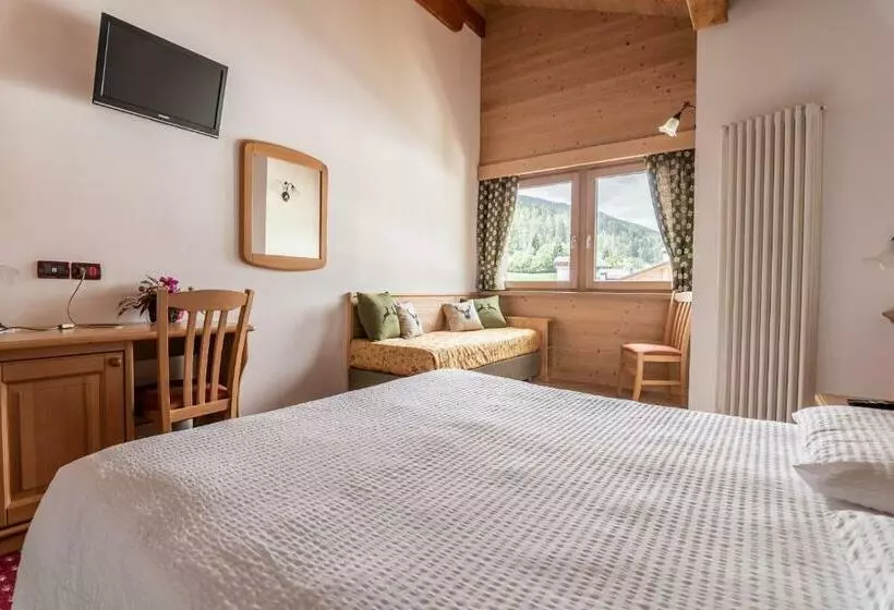 ホテル Genzianella