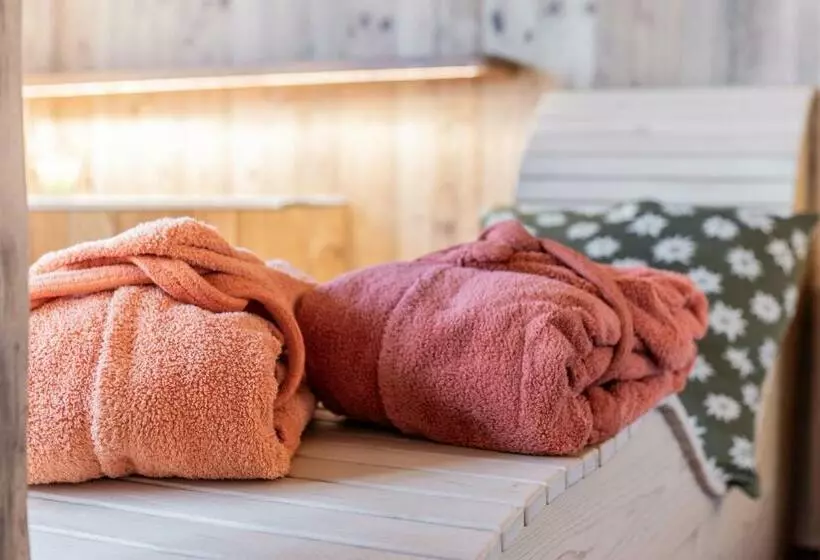 ホテル Genzianella