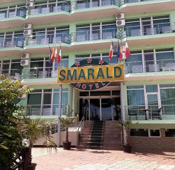 Hotelli Smarald