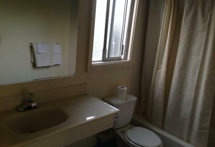 汽车旅馆  Discovery Inn