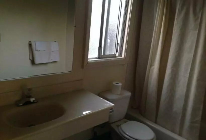 モーテル Discovery Inn