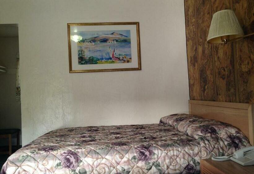 汽车旅馆  Discovery Inn