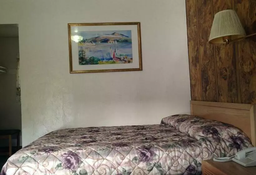 モーテル Discovery Inn