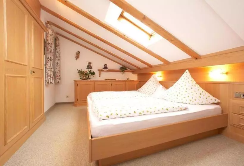 Majatalo Gästehaus Marianne