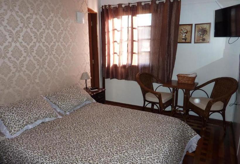 پانسیون Pousada Casa Amarela