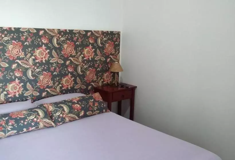 Majatalo Pousada Casa Amarela