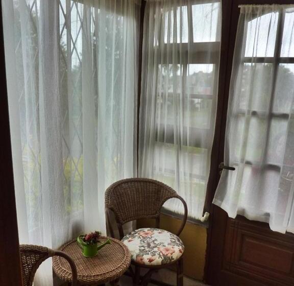 پانسیون Pousada Casa Amarela