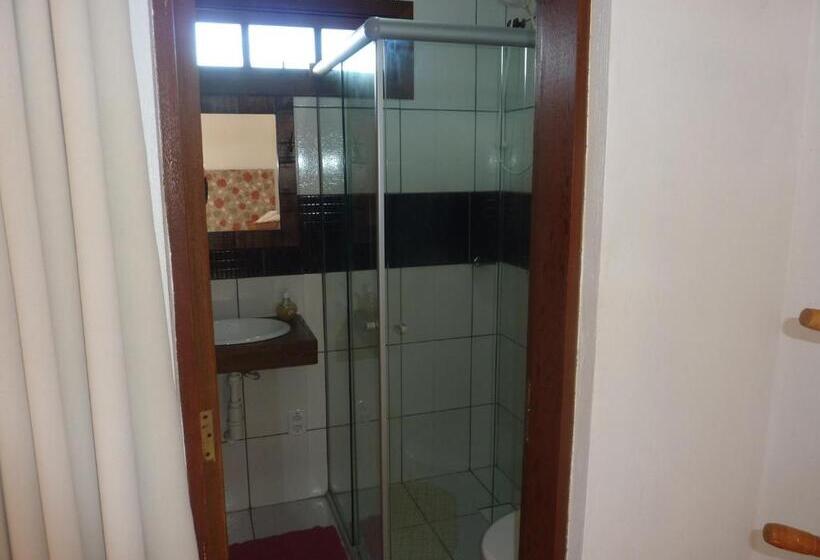 پانسیون Pousada Casa Amarela