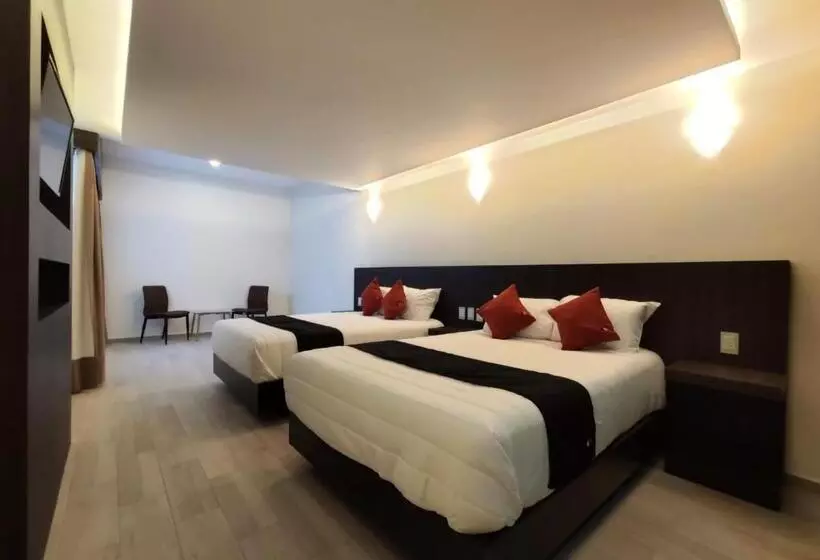 ホテル La Estancia Zacatlan