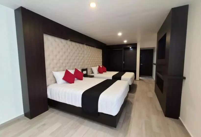 ホテル La Estancia Zacatlan