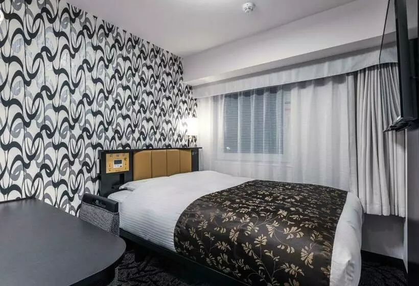 Apa Hotel Shin Osaka Ekimae