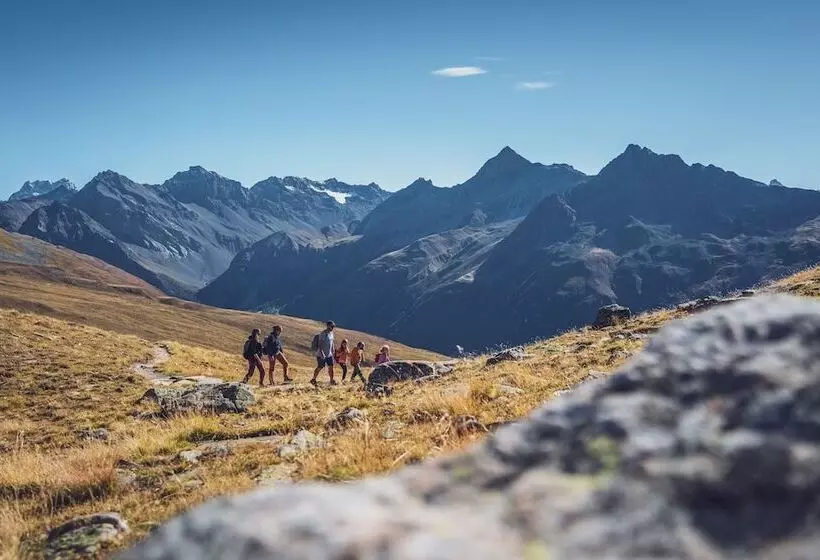 Club Hotel Rooms Only   By Mountain Hotels