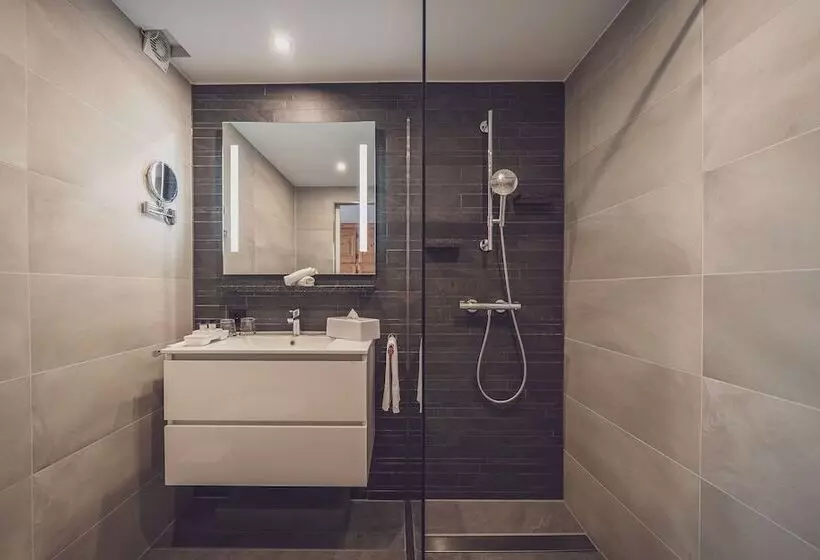 Club Hotel Rooms Only   By Mountain Hotels