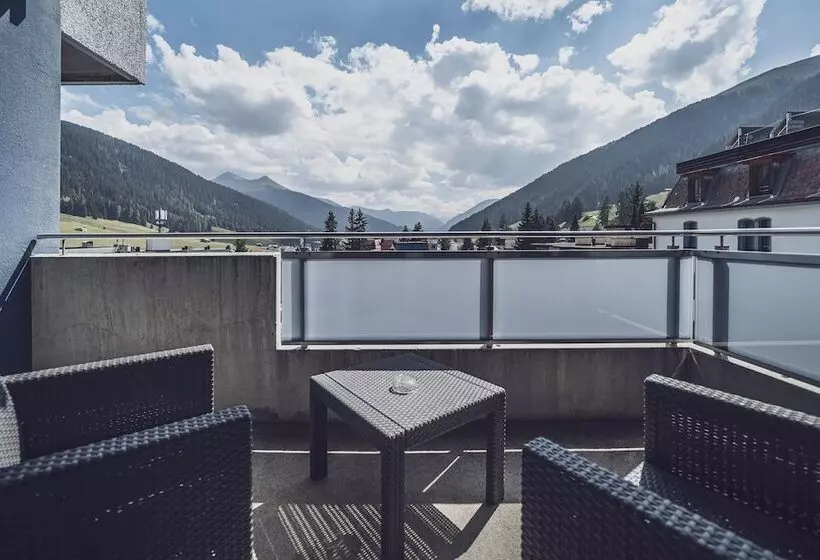 Club Hotel Rooms Only   By Mountain Hotels