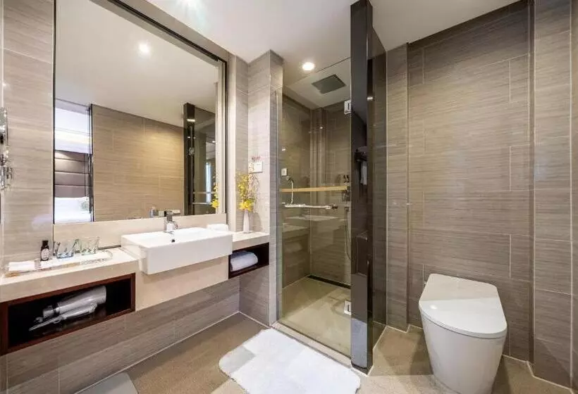 Guangdong Hotel Shanghai   Free Self Service Laundry