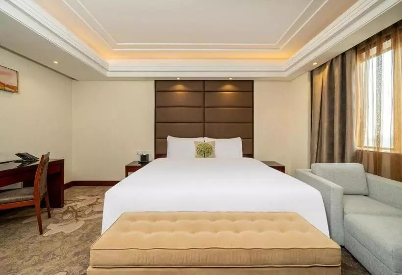 Guangdong Hotel Shanghai   Free Self Service Laundry