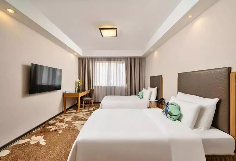 Guangdong Hotel Shanghai   Free Self Service Laundry