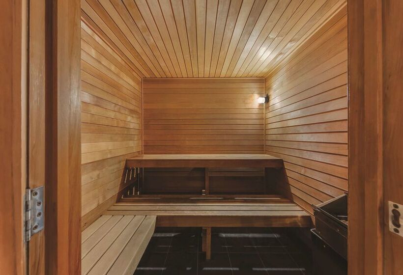 Adina Apartment Hotel Adelaide Treasury