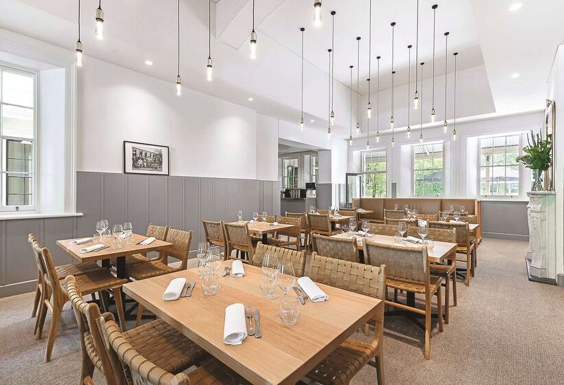 Adina Apartment Hotel Adelaide Treasury