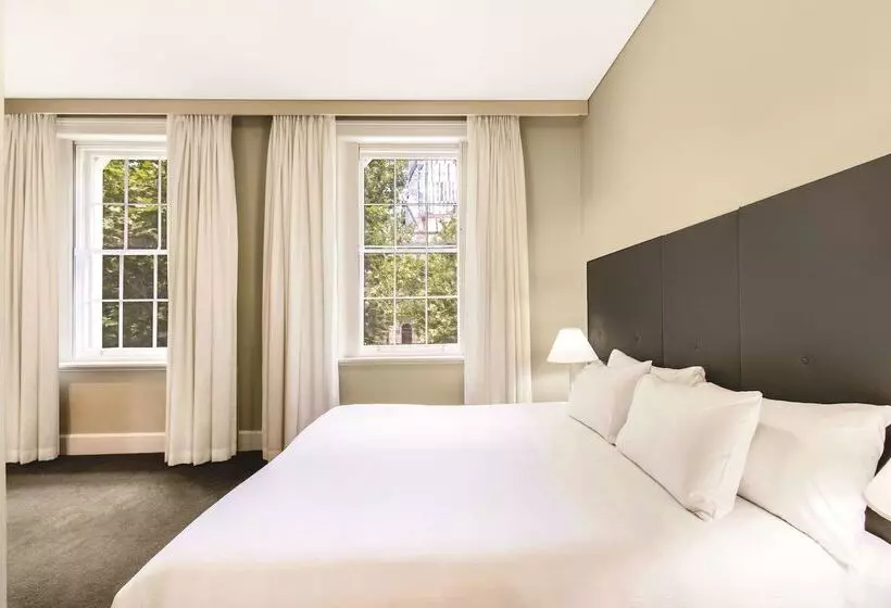 Adina Apartment Hotel Adelaide Treasury