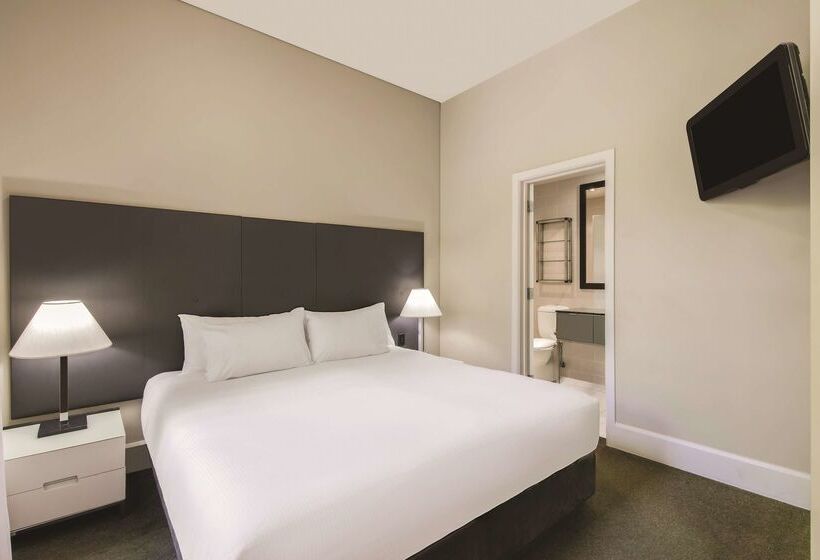 Adina Apartment Hotel Adelaide Treasury