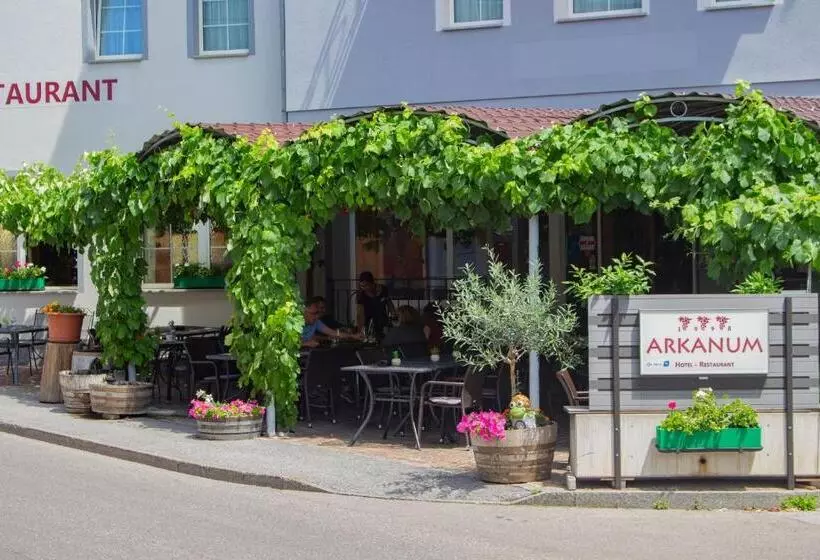 호텔 Arkanum