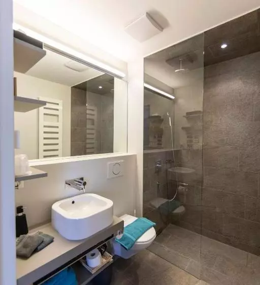 ホテル B & B Longhin