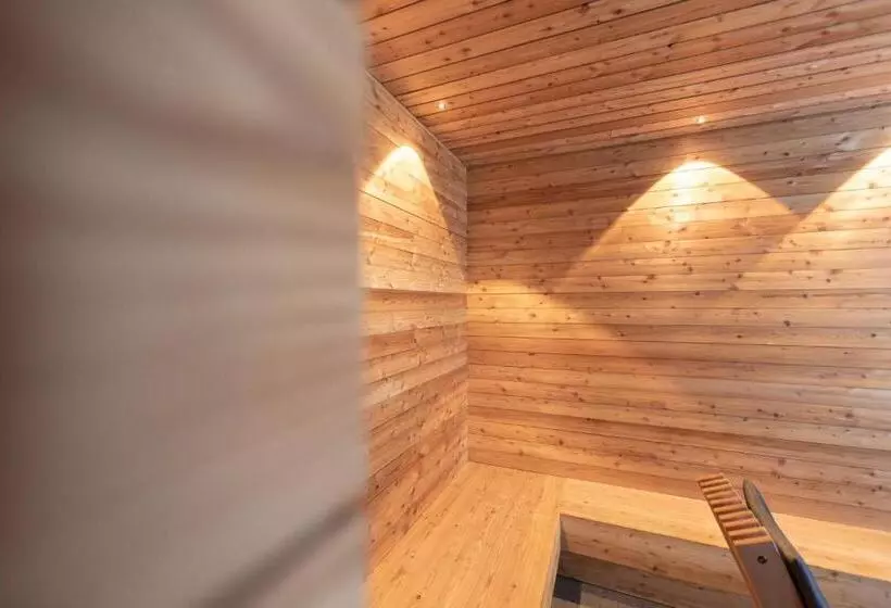 ホテル B & B Longhin