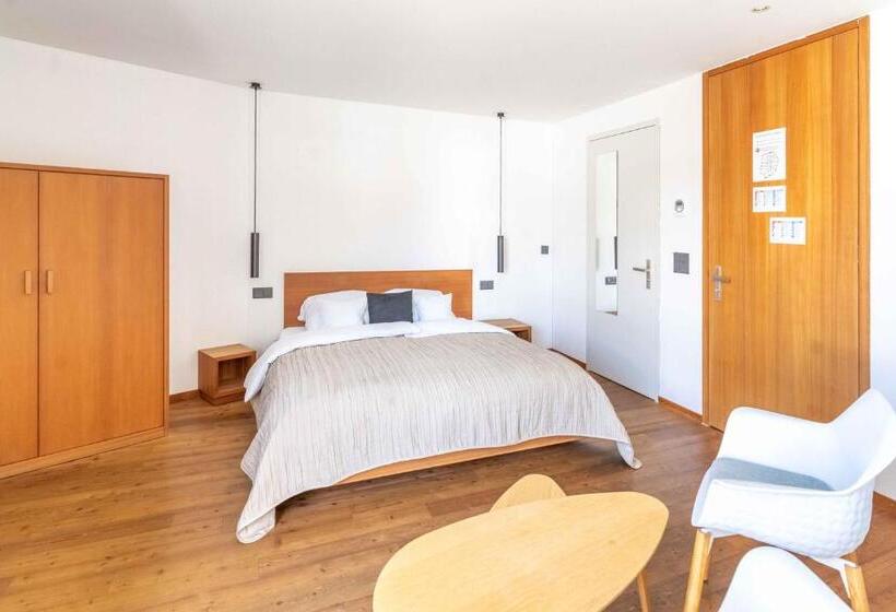 فندق B & B Longhin