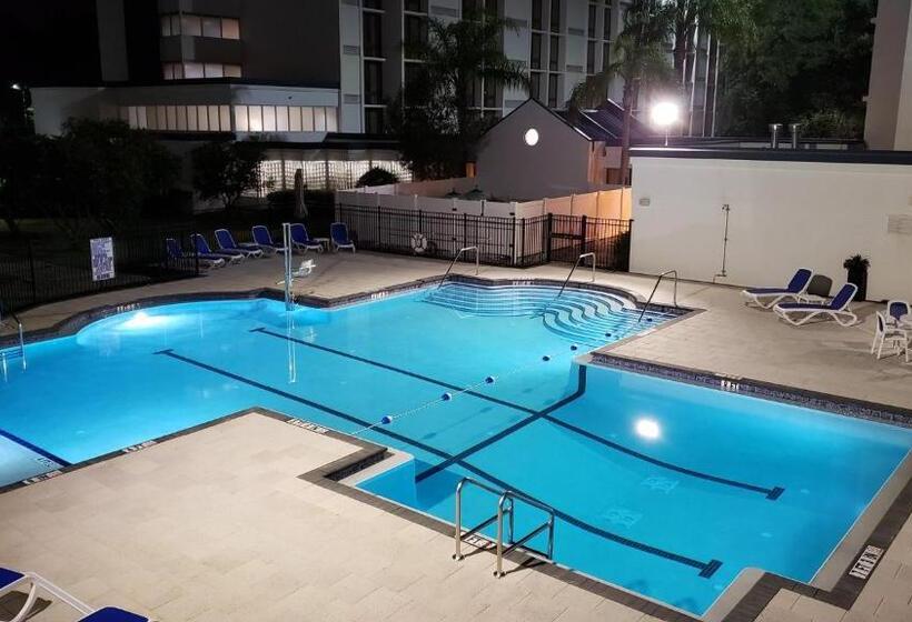 فندق Crowne Plaza Jacksonville Airport, An Ihg