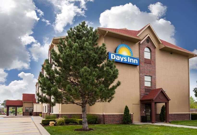 فندق Days Inn By Wyndham Near Kansas Speedway