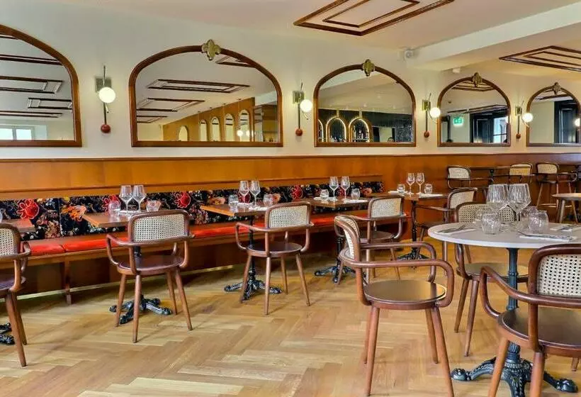 Отель Le Tonnelier