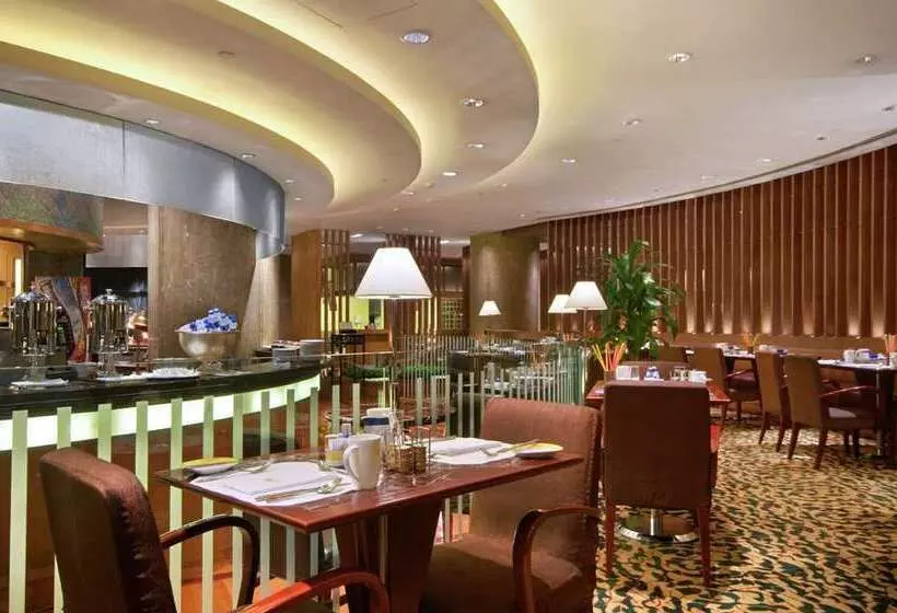 هتل Hilton Chongqing