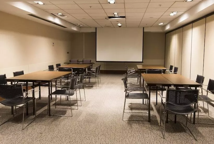 ホテル Holiday Inn Express Santiago Las Condes, An Ihg