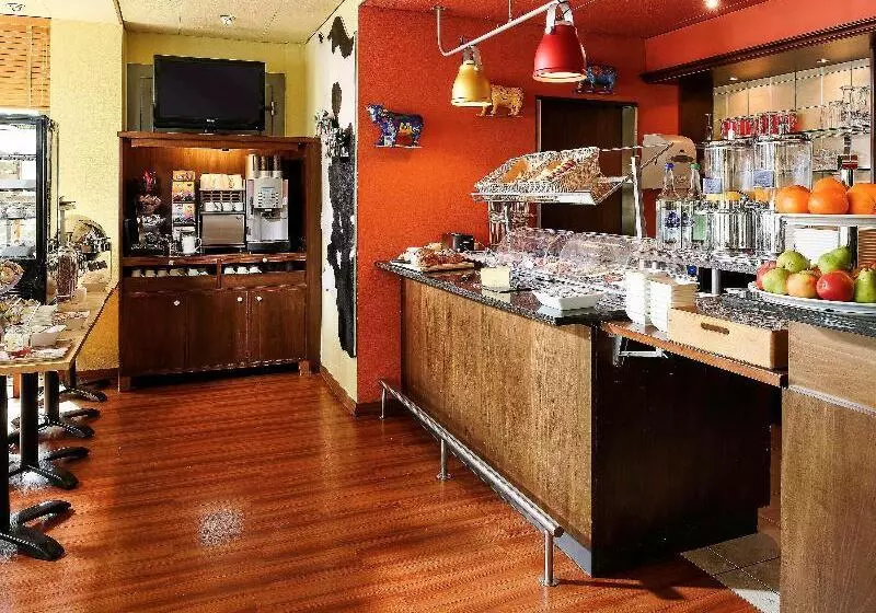 فندق Ibis Fribourg