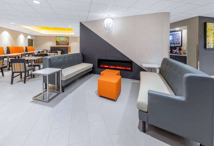 酒店 La Quinta Inn By Wyndham Lynnwood