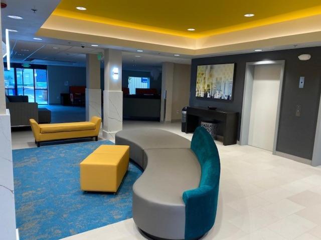 酒店 La Quinta Inn By Wyndham Lynnwood