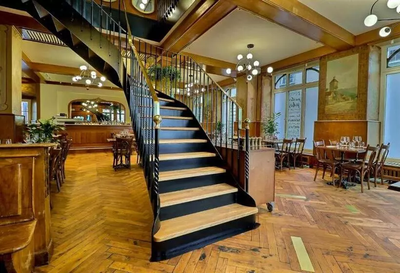 Отель Le Tonnelier