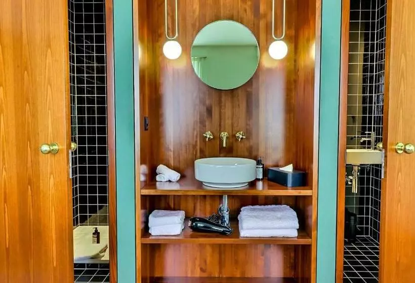 Отель Le Tonnelier