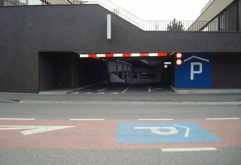 Отель Le Tonnelier