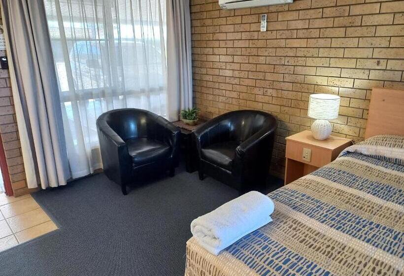 Hotel Macintyre Motor Inn