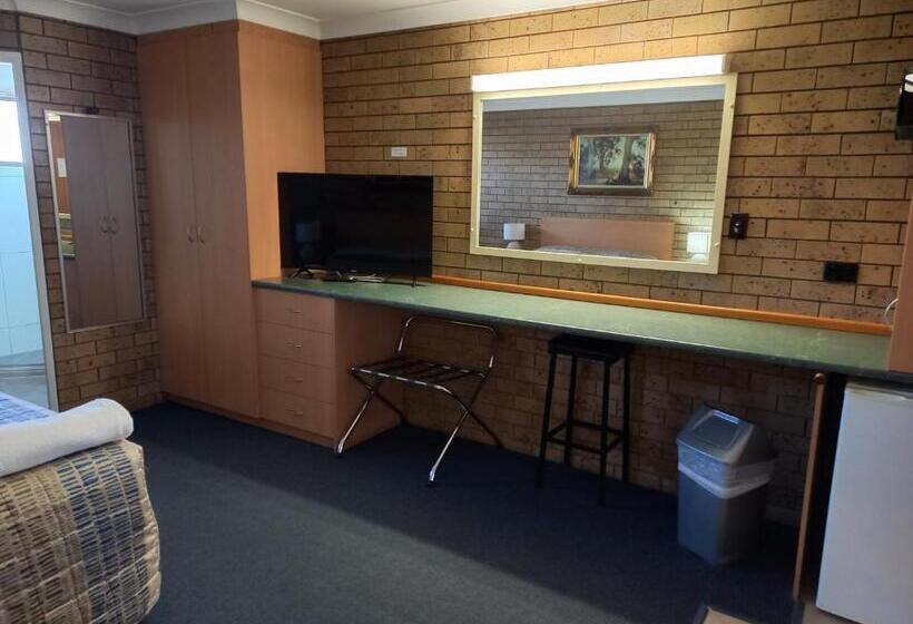 Hotel Macintyre Motor Inn