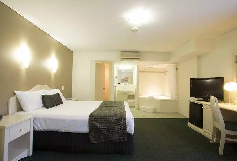 Отель Northbridge